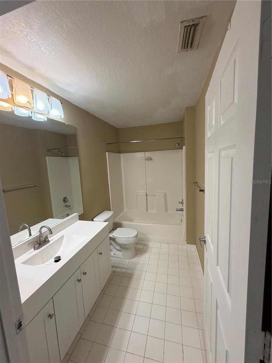 CYPRESS FAIRWAY CONDO - Residential Lease