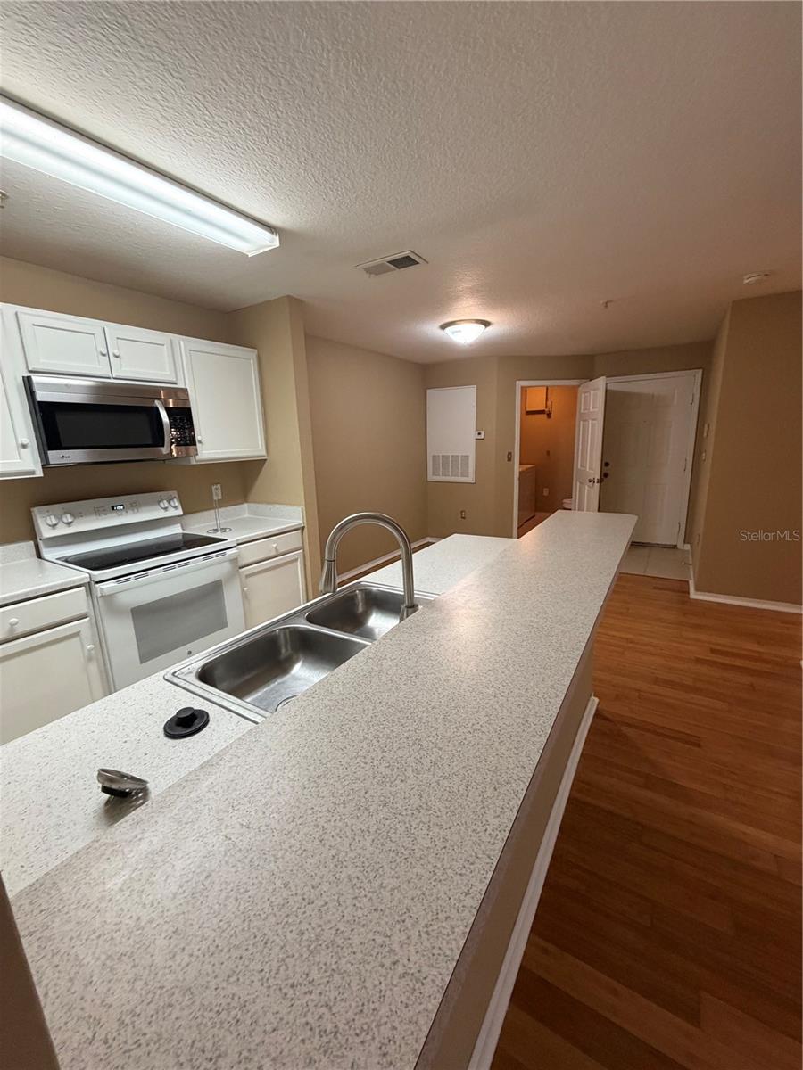 CYPRESS FAIRWAY CONDO - Residential Lease