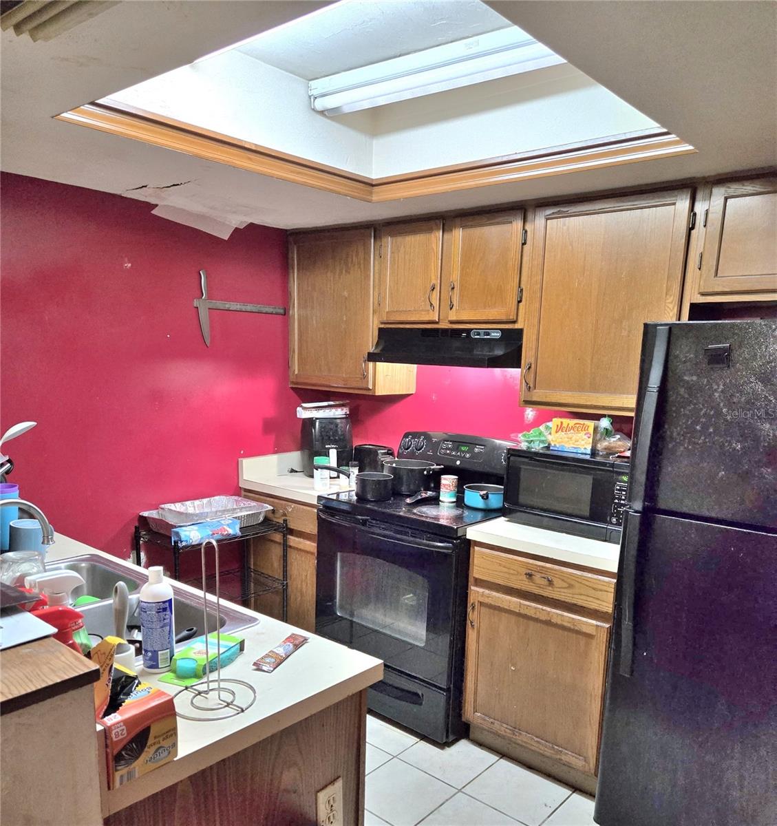 5727 SW 10TH PLACE