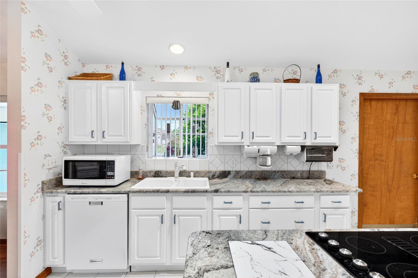 SILVER SPGS SHORES UN 27 - Residential