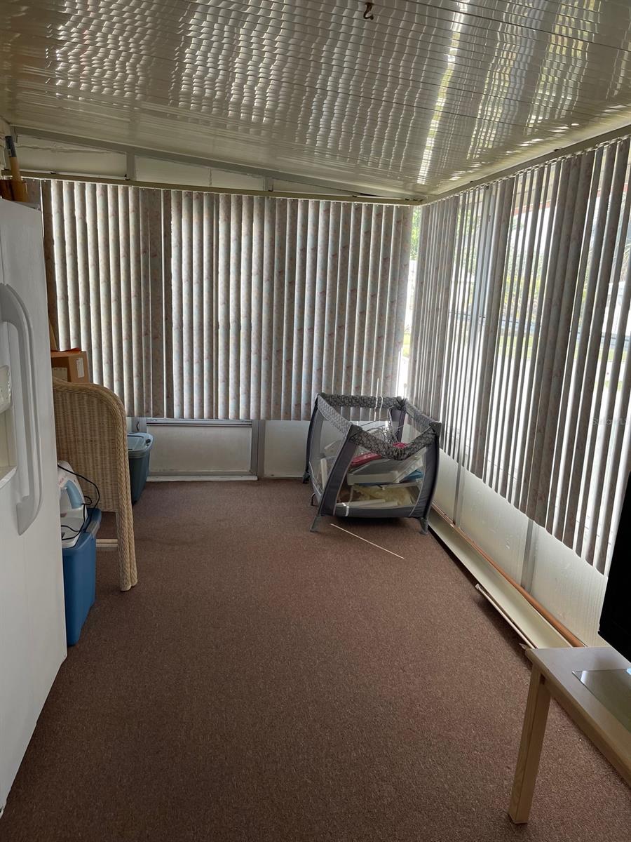 Laurelwood Mobile Estates Unit 01 - Residential