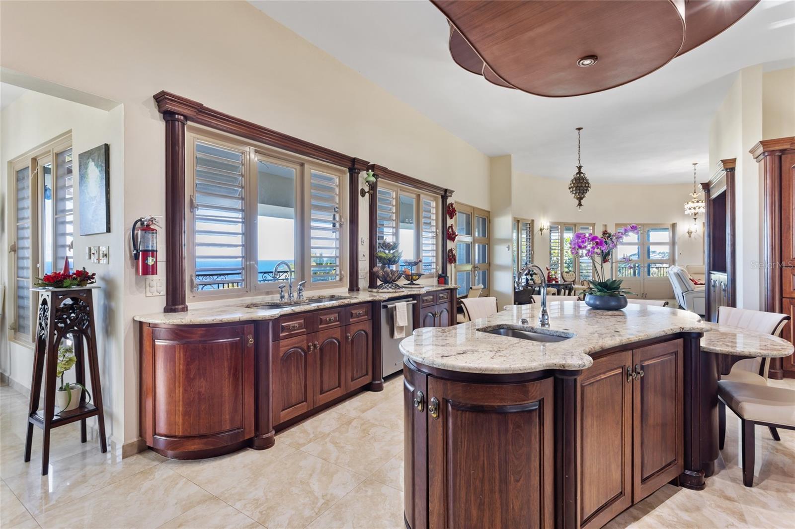 URB. MIRADOR DEL CIELO - Residential