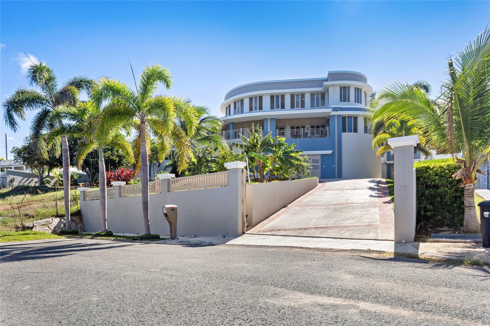 URB. MIRADOR DEL CIELO - Residential