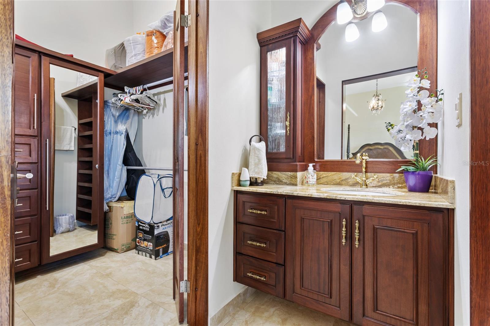 URB. MIRADOR DEL CIELO - Residential