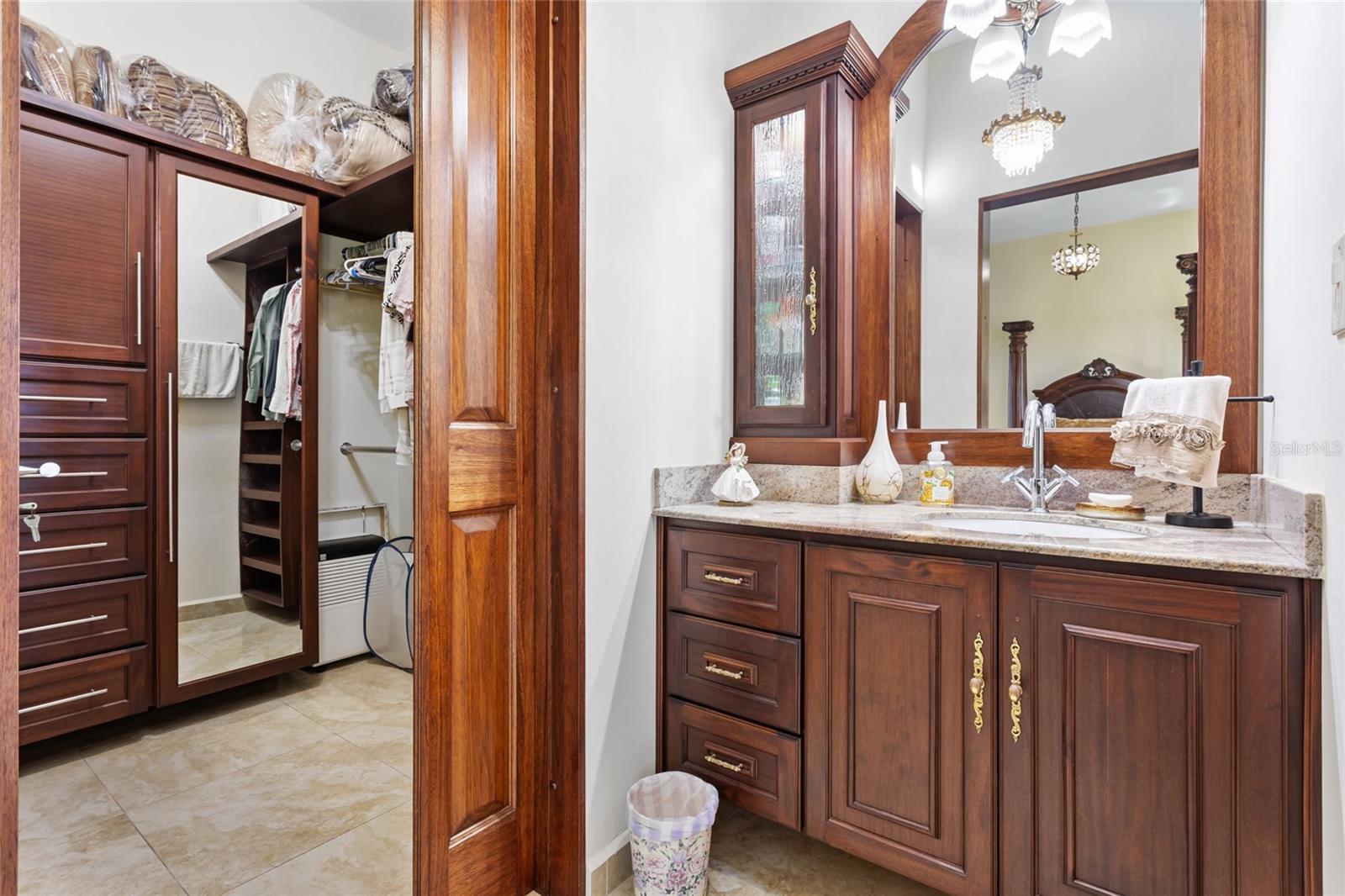 URB. MIRADOR DEL CIELO - Residential