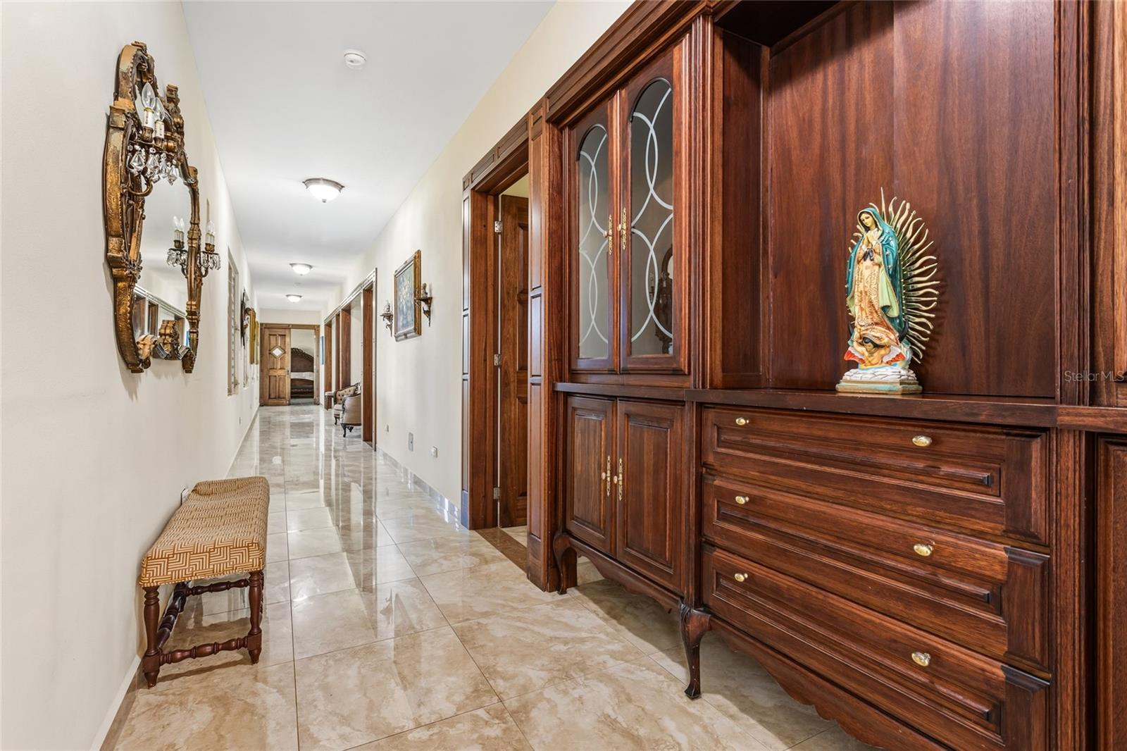 URB. MIRADOR DEL CIELO - Residential