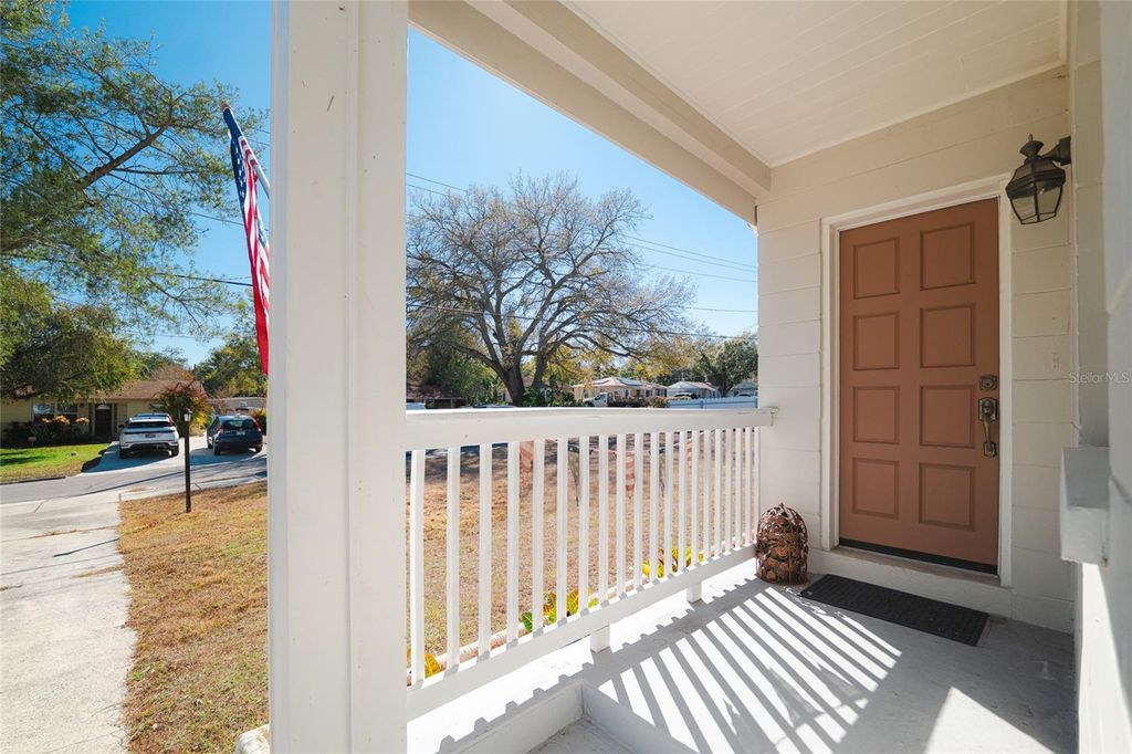 Photo of 1513 W Meadowbrook Avenue, Tampa, FL 33612 (MLS # TB8474167)