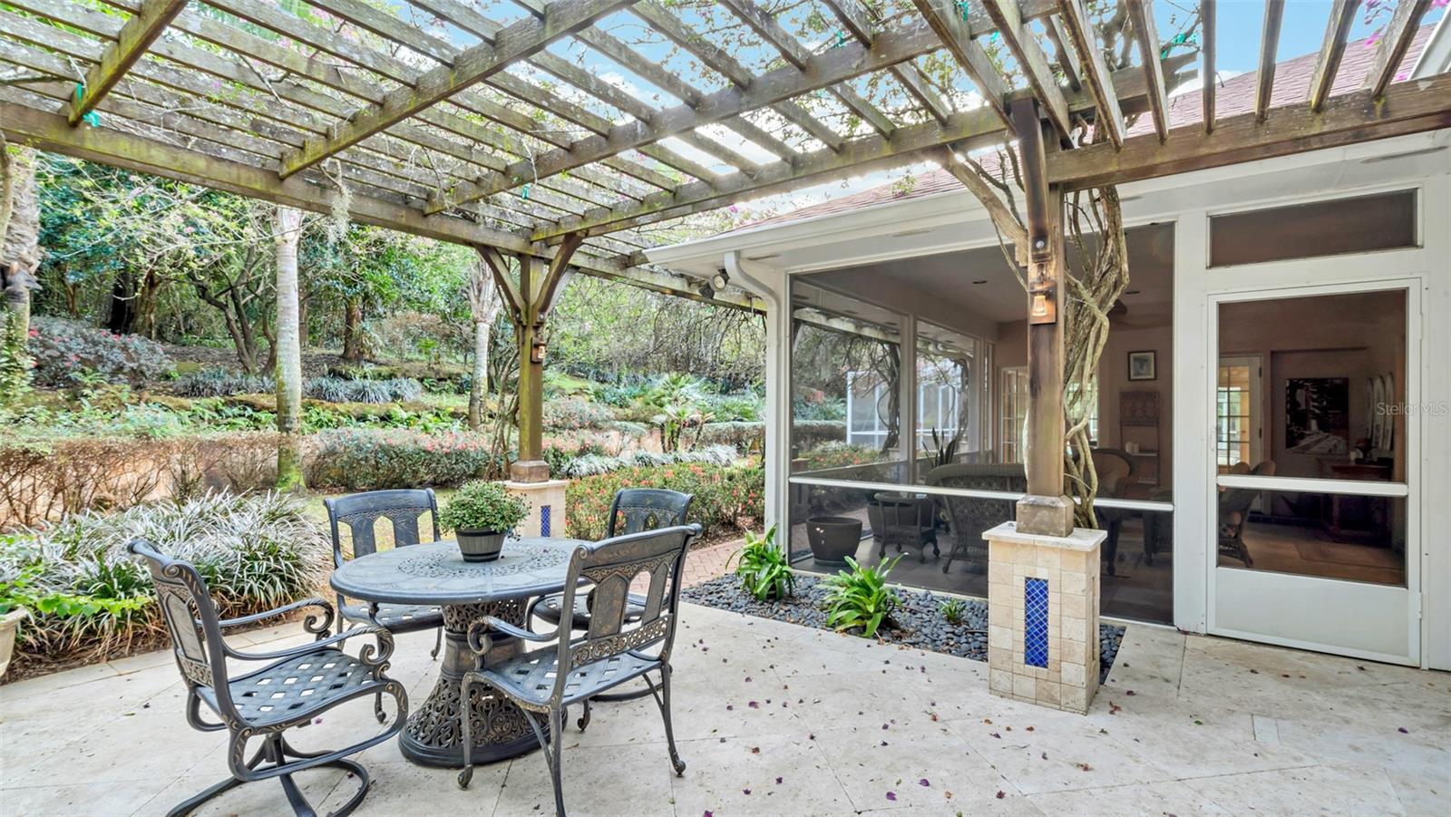 MOUNTAIN LAKE UNREC - Residential