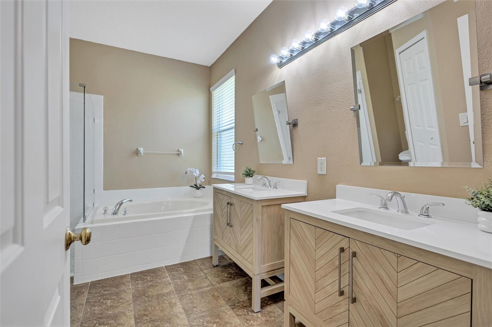 RIVER BEND PH 4A - Residential
