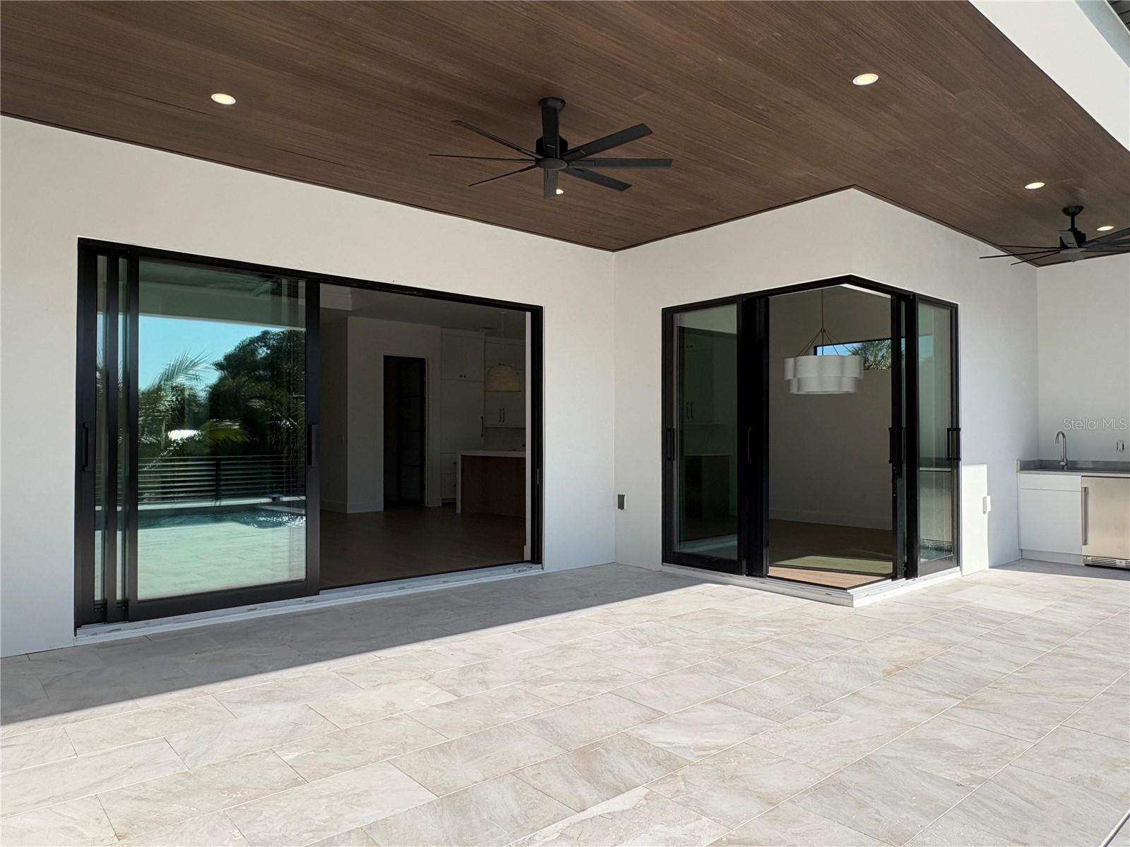SARASOTA BEACH - Residential