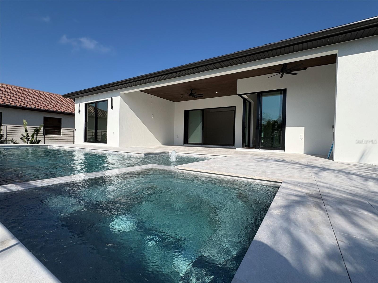 SARASOTA BEACH - Residential
