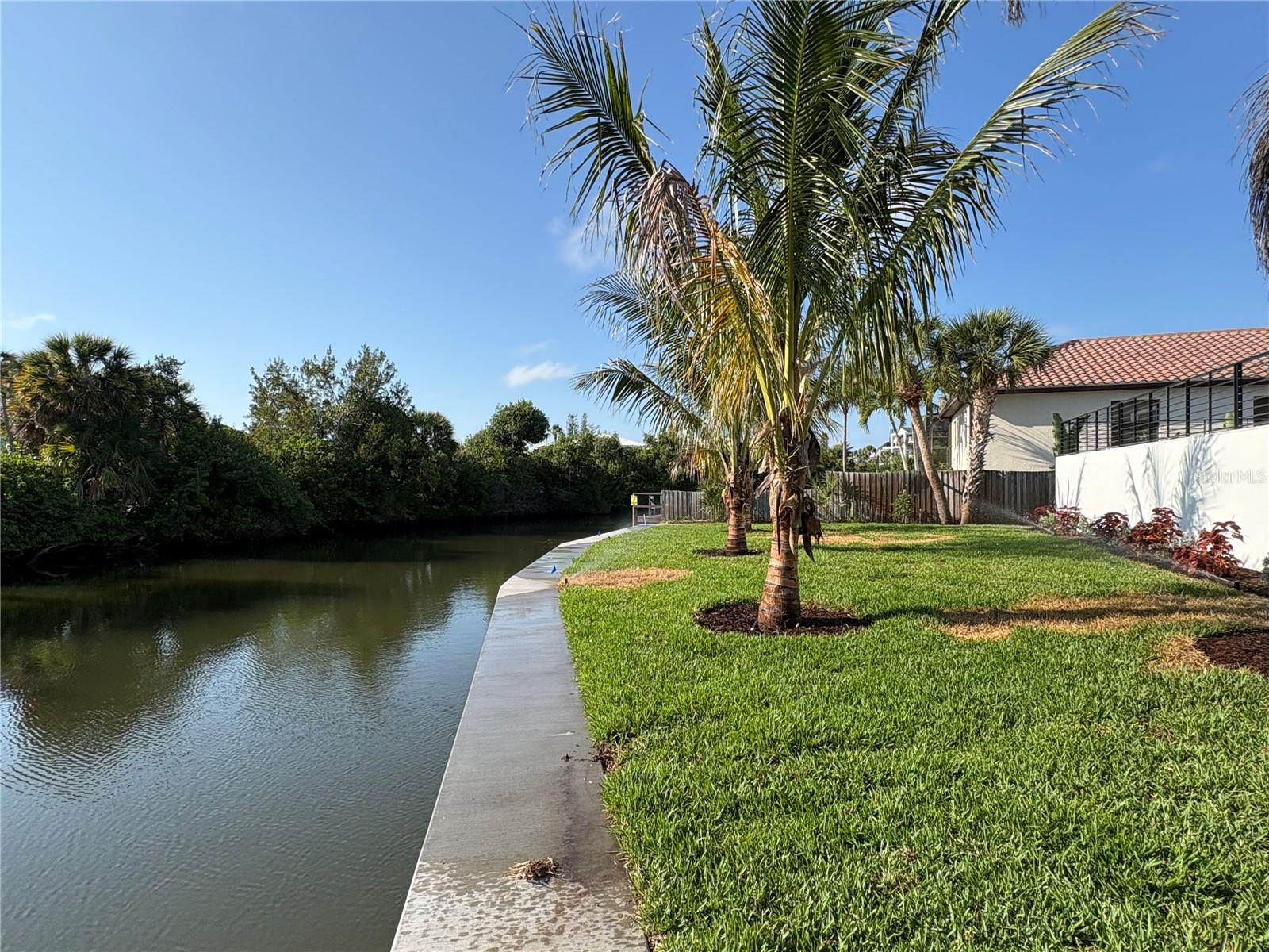 SARASOTA BEACH - Residential