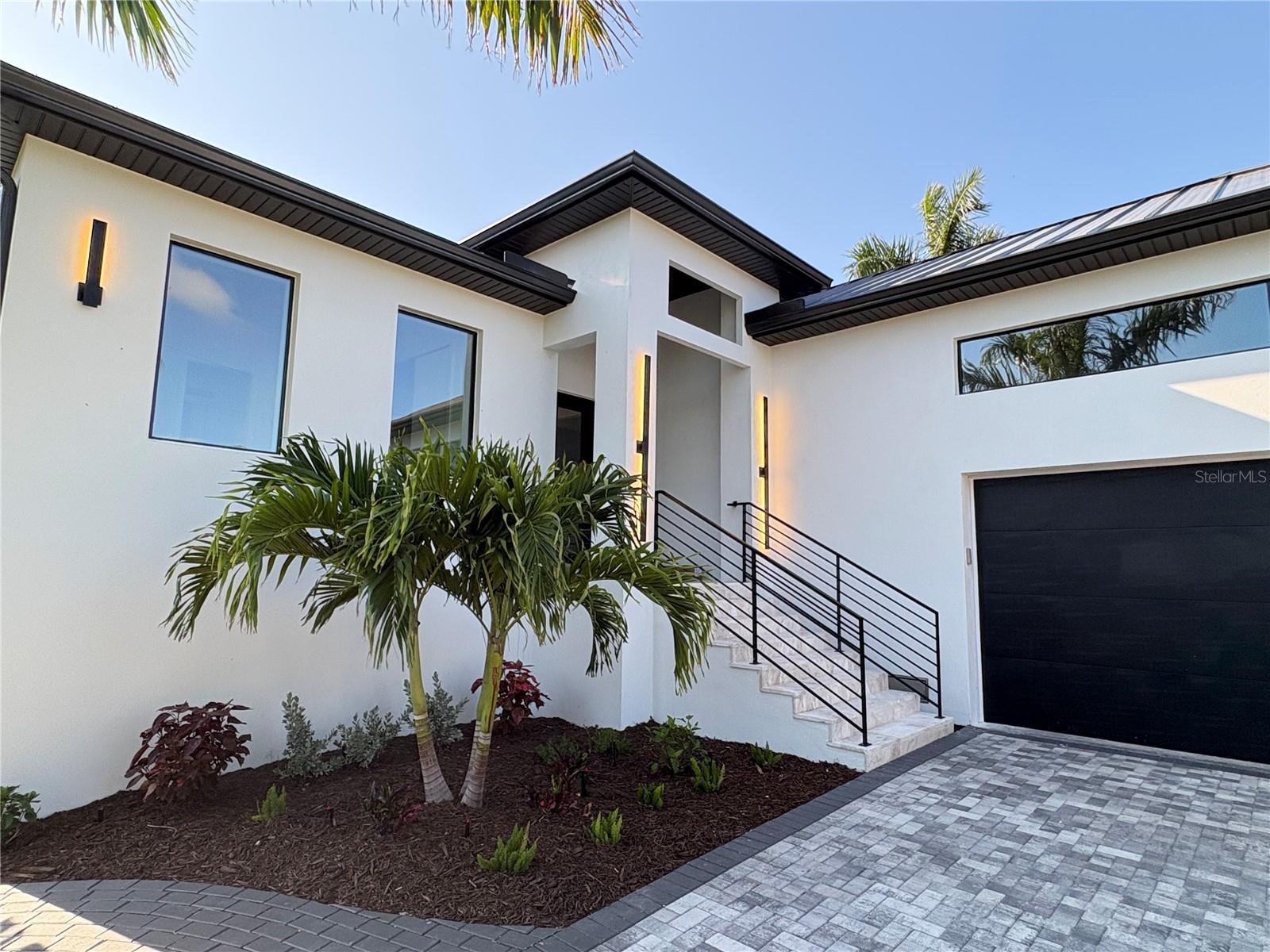 276 ISLAND CIRCLE