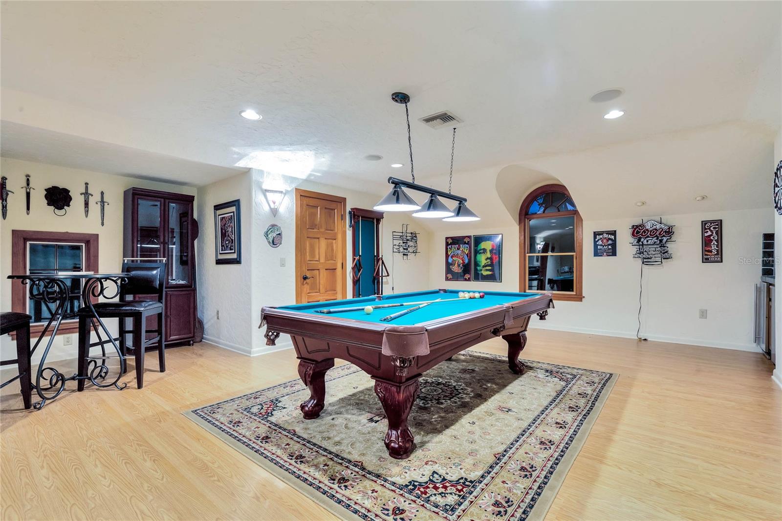 ACREAGE & UNREC - Residential