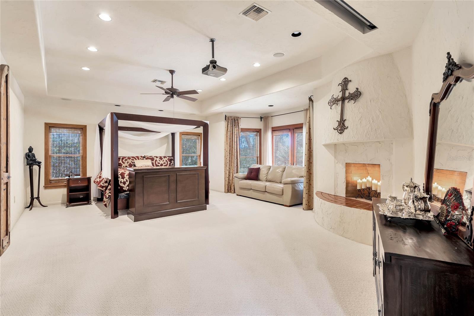 ACREAGE & UNREC - Residential