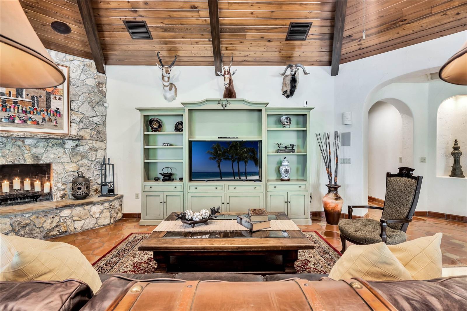 ACREAGE & UNREC - Residential