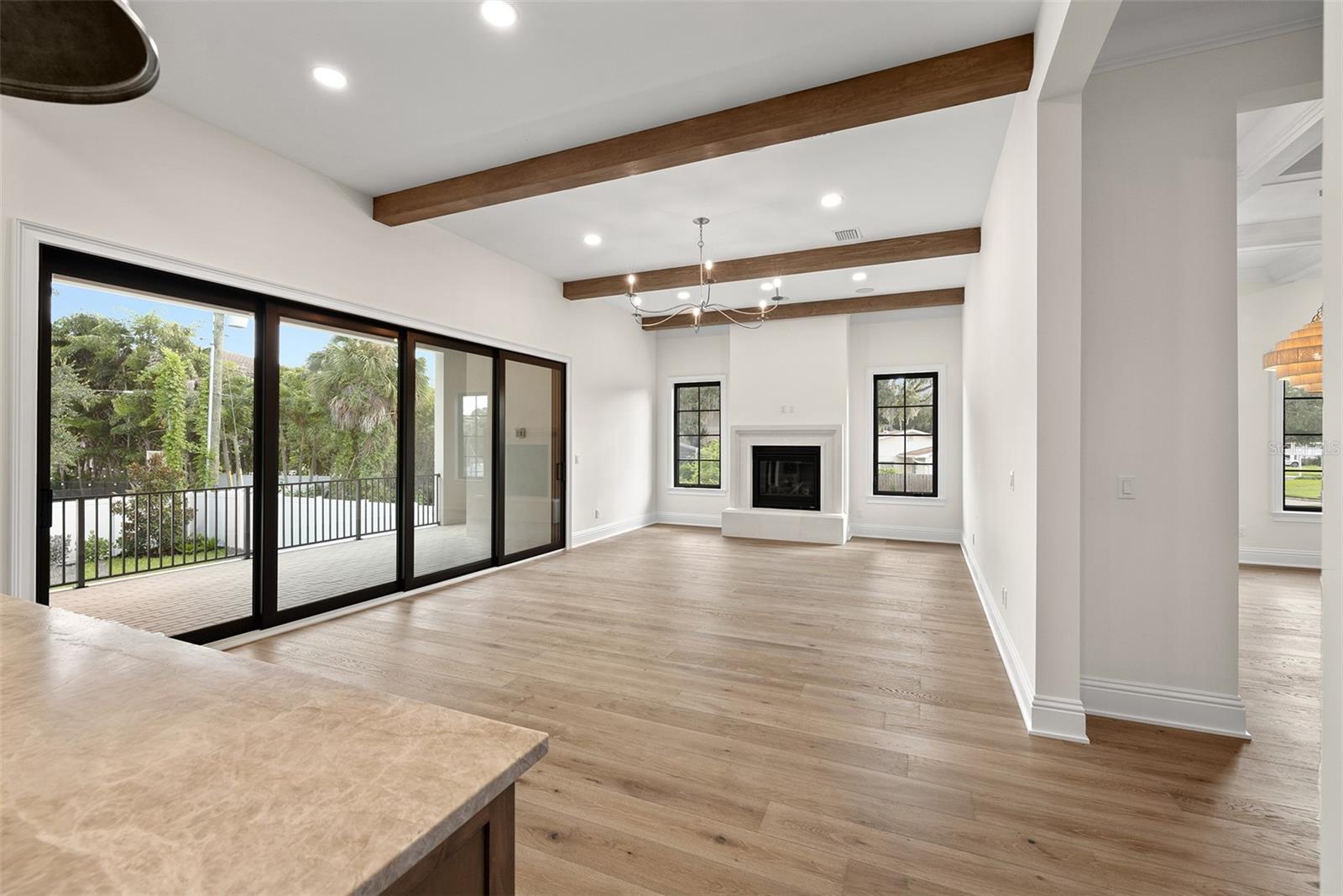 SUNSET PARK - Residential