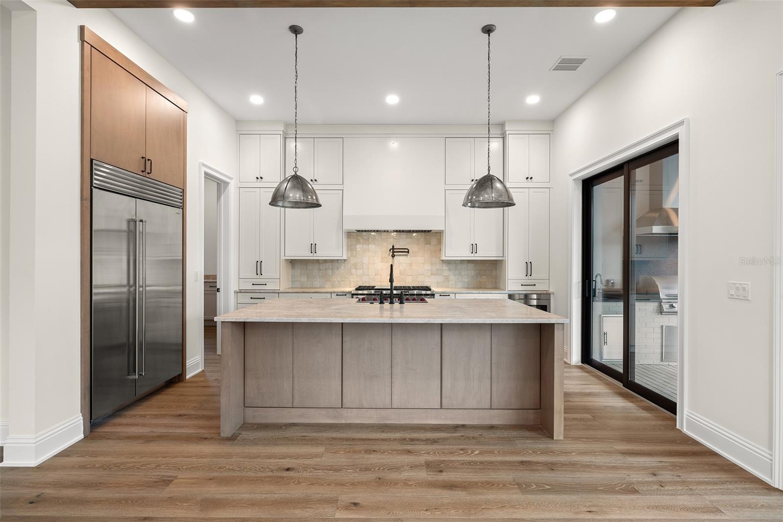 SUNSET PARK - Residential