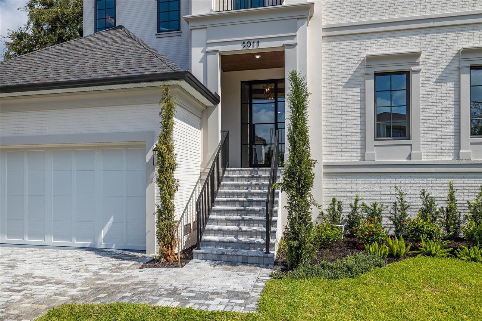 SUNSET PARK - Residential