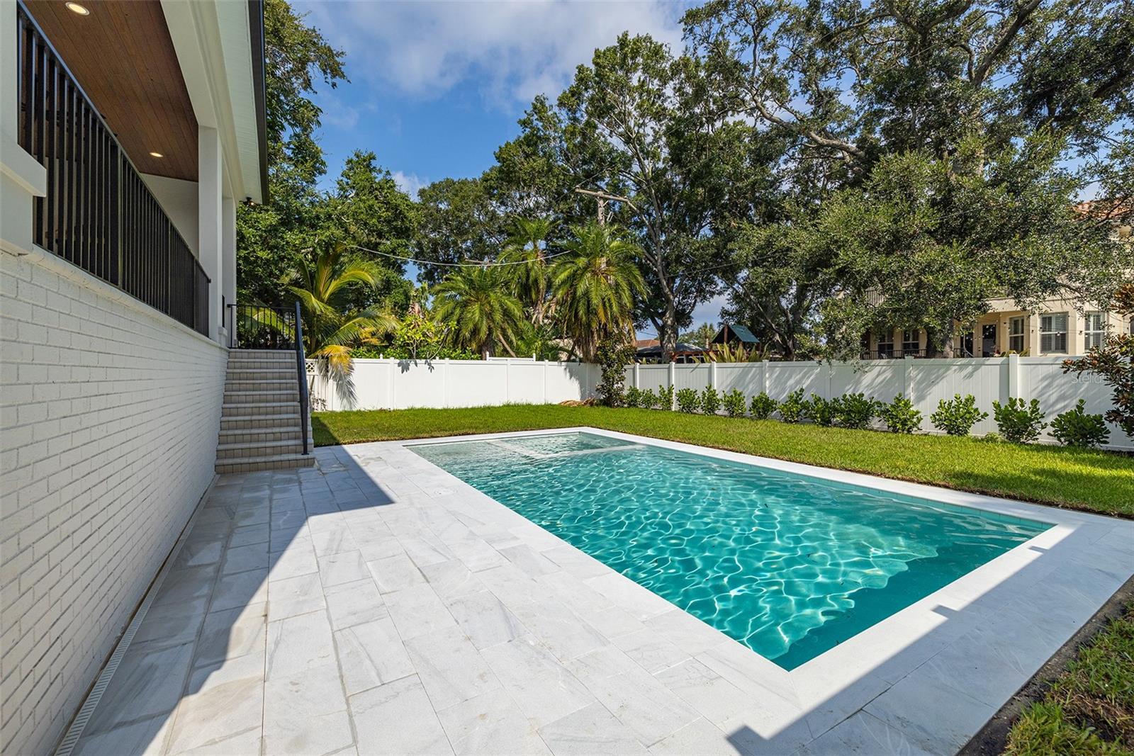 SUNSET PARK - Residential