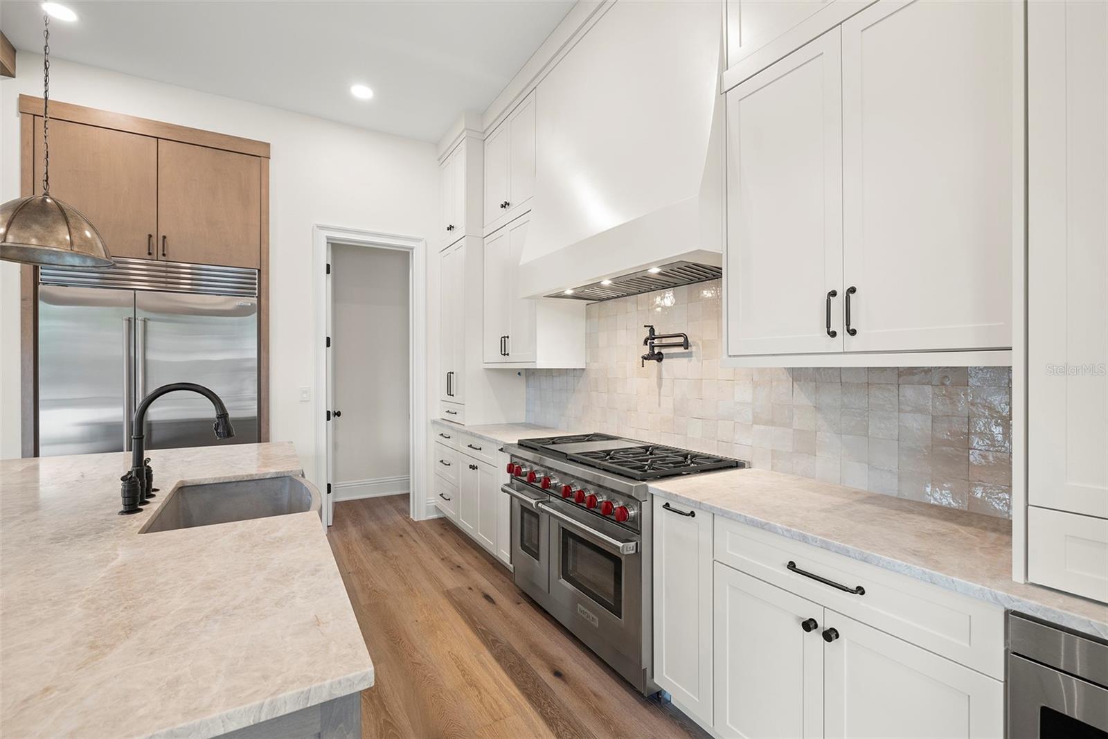 SUNSET PARK - Residential