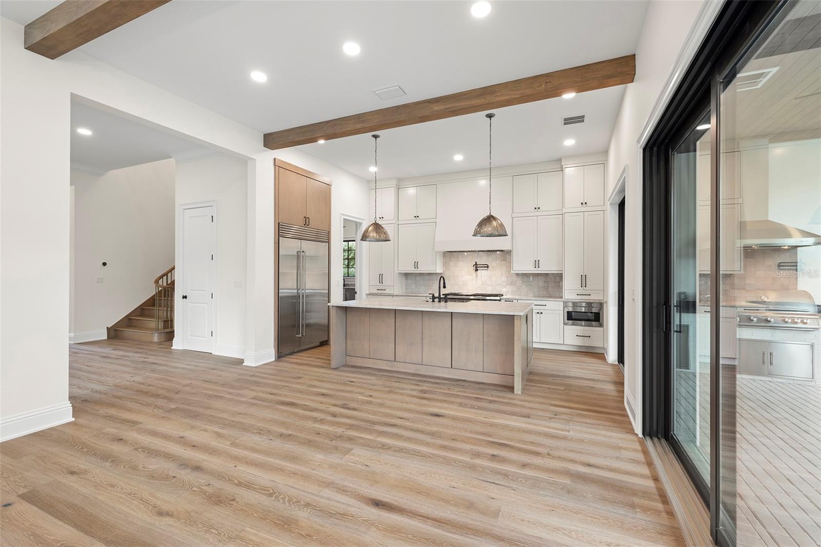 SUNSET PARK - Residential