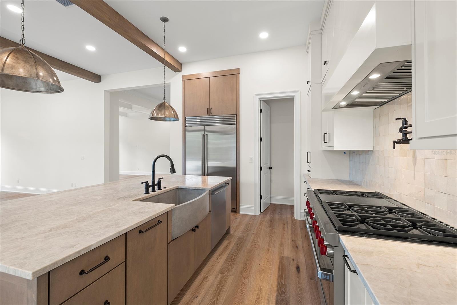 SUNSET PARK - Residential