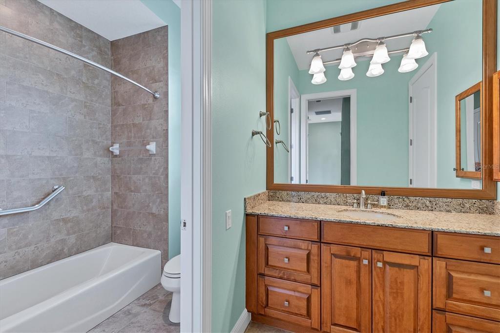 LEGENDS BAY - Residential