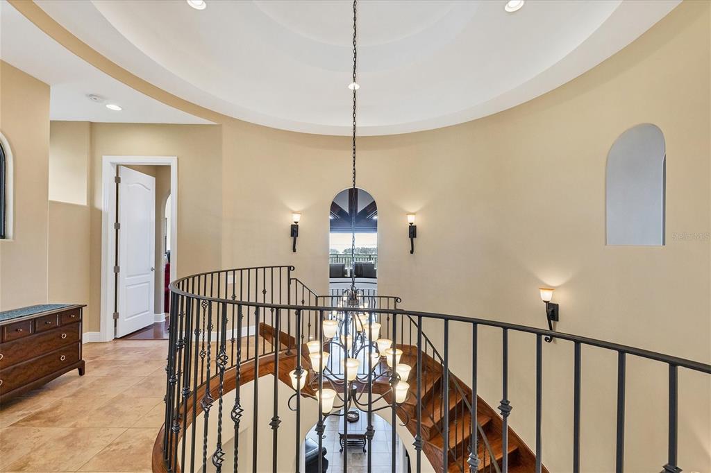 LEGENDS BAY - Residential