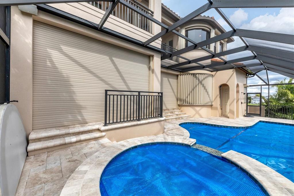 LEGENDS BAY - Residential