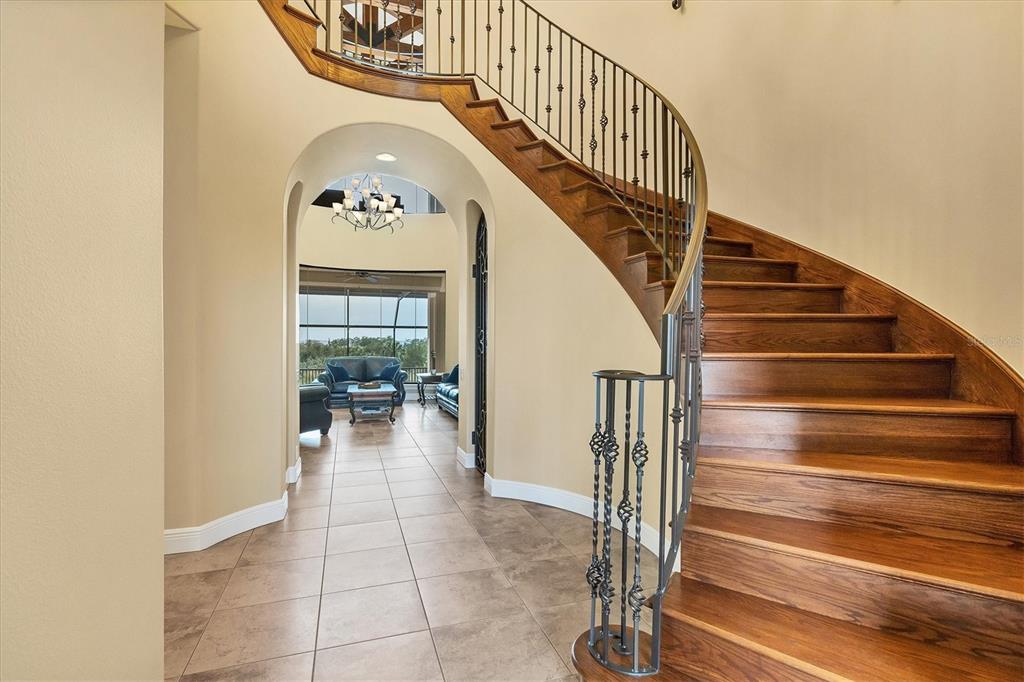 LEGENDS BAY - Residential