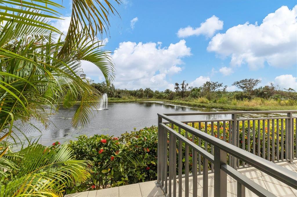 LEGENDS BAY - Residential