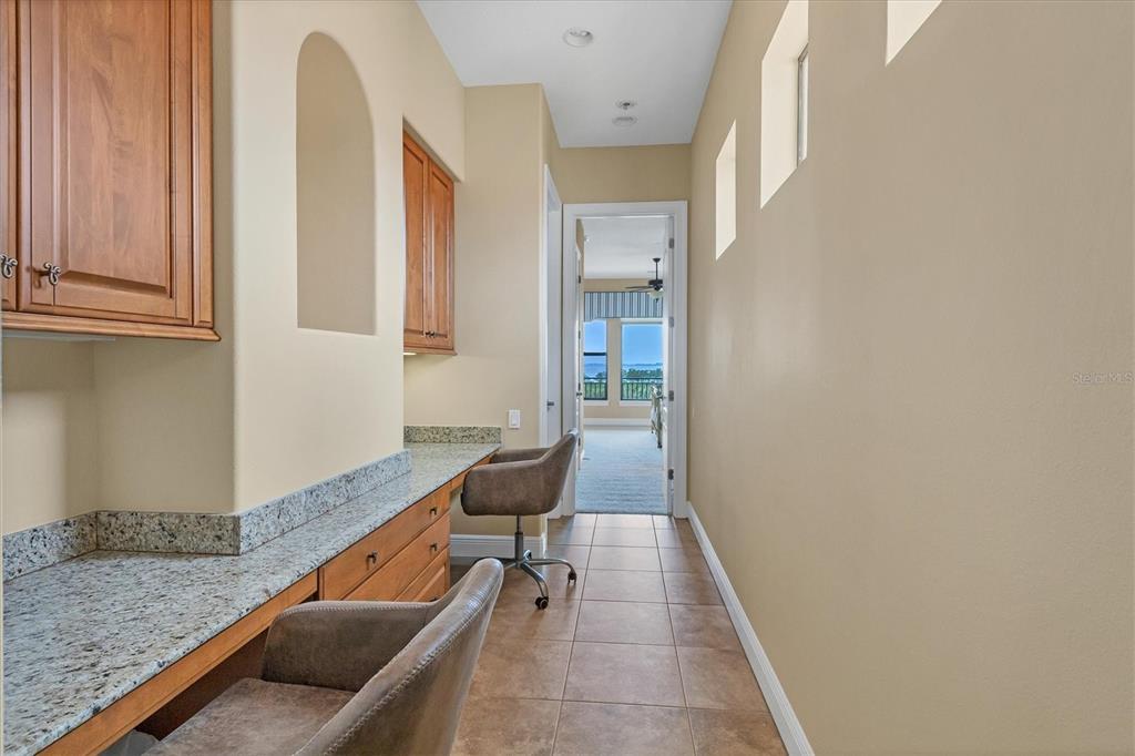 LEGENDS BAY - Residential