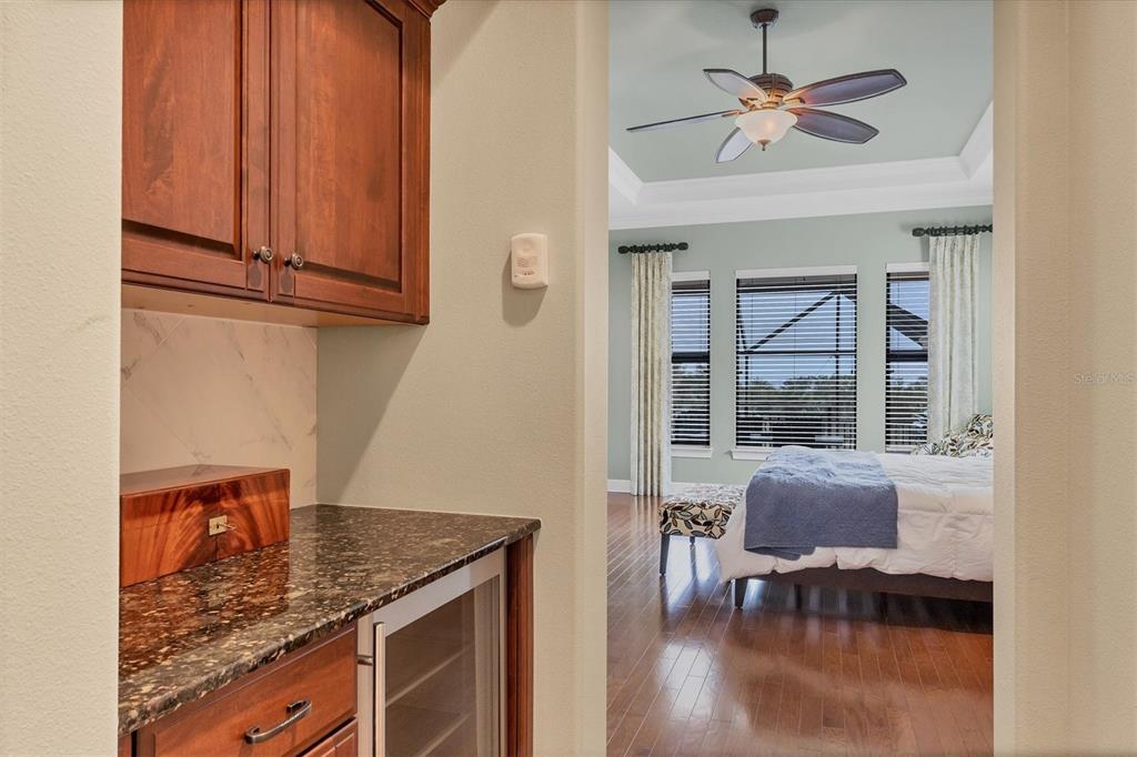 LEGENDS BAY - Residential