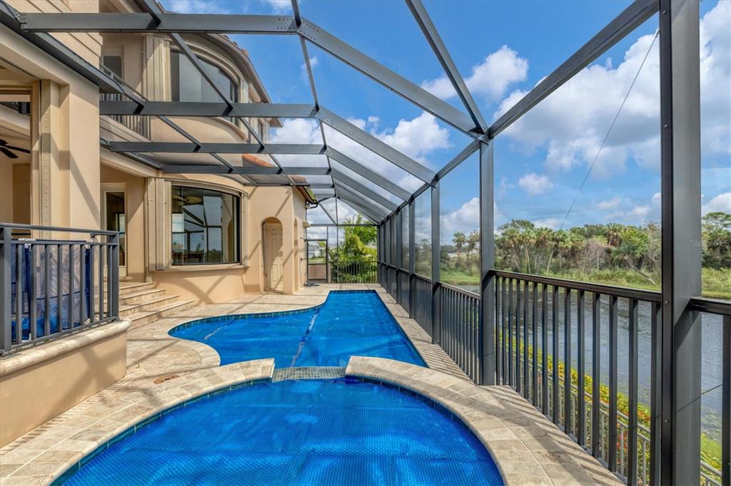 LEGENDS BAY - Residential