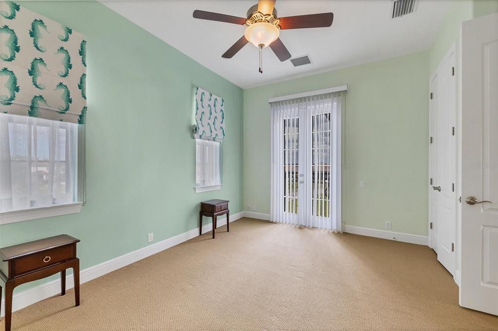 LEGENDS BAY - Residential