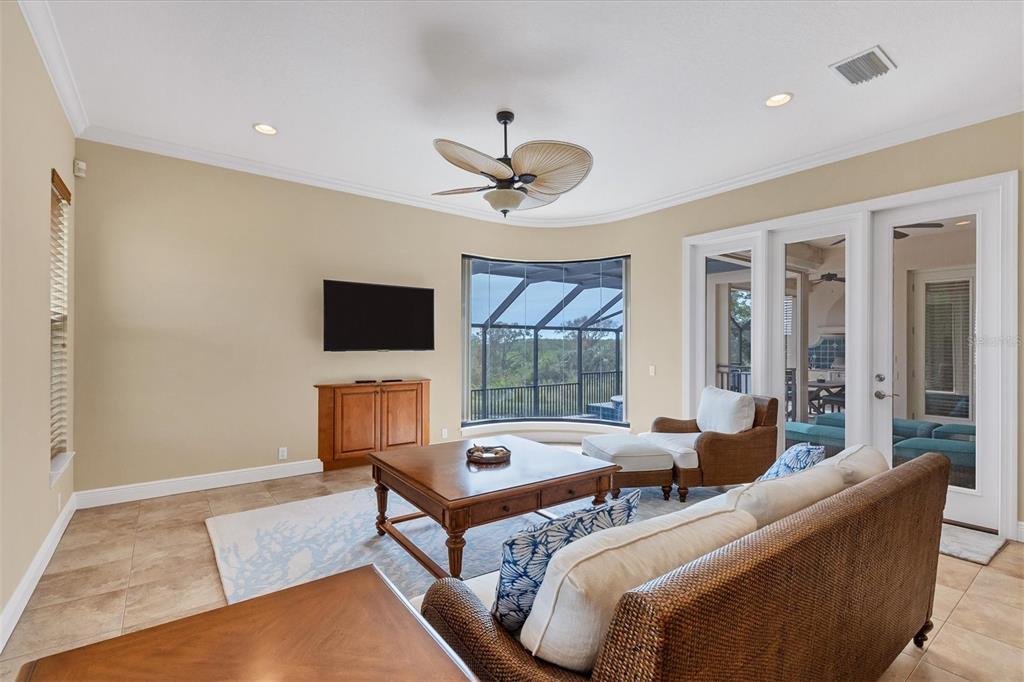 LEGENDS BAY - Residential