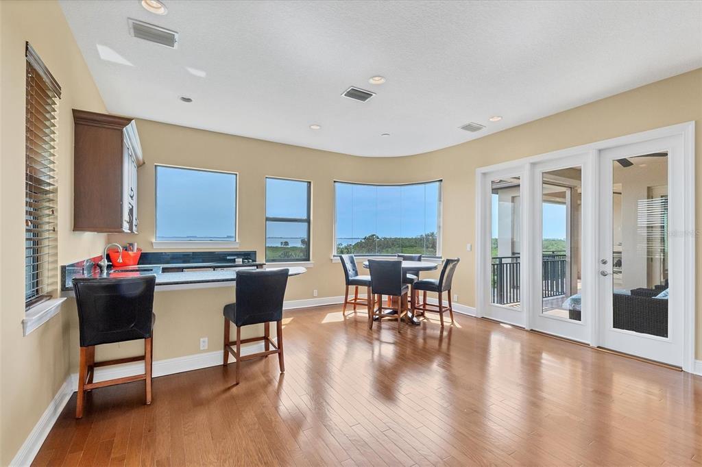 LEGENDS BAY - Residential