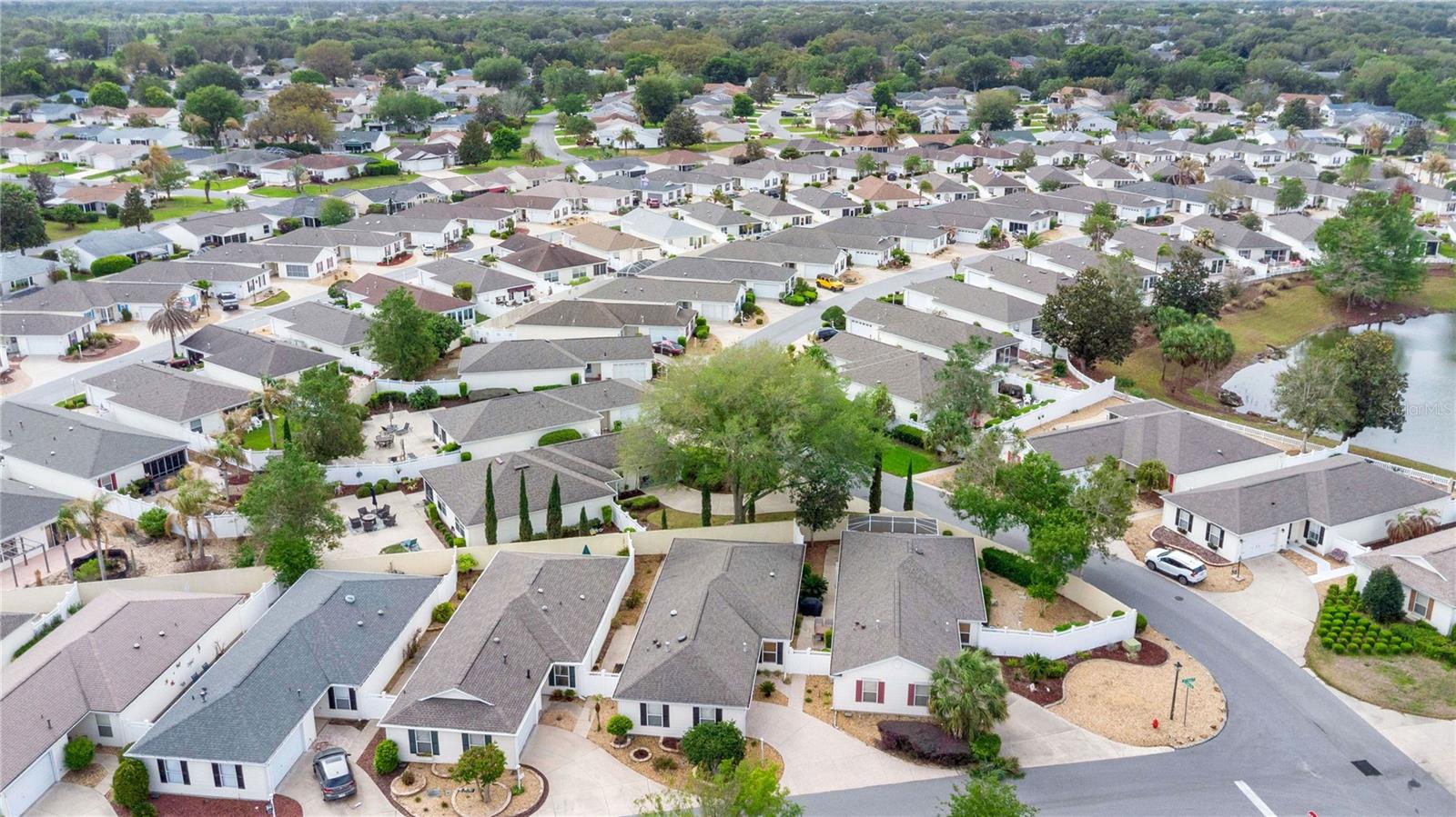 COURTYARD VILLAS - Residential