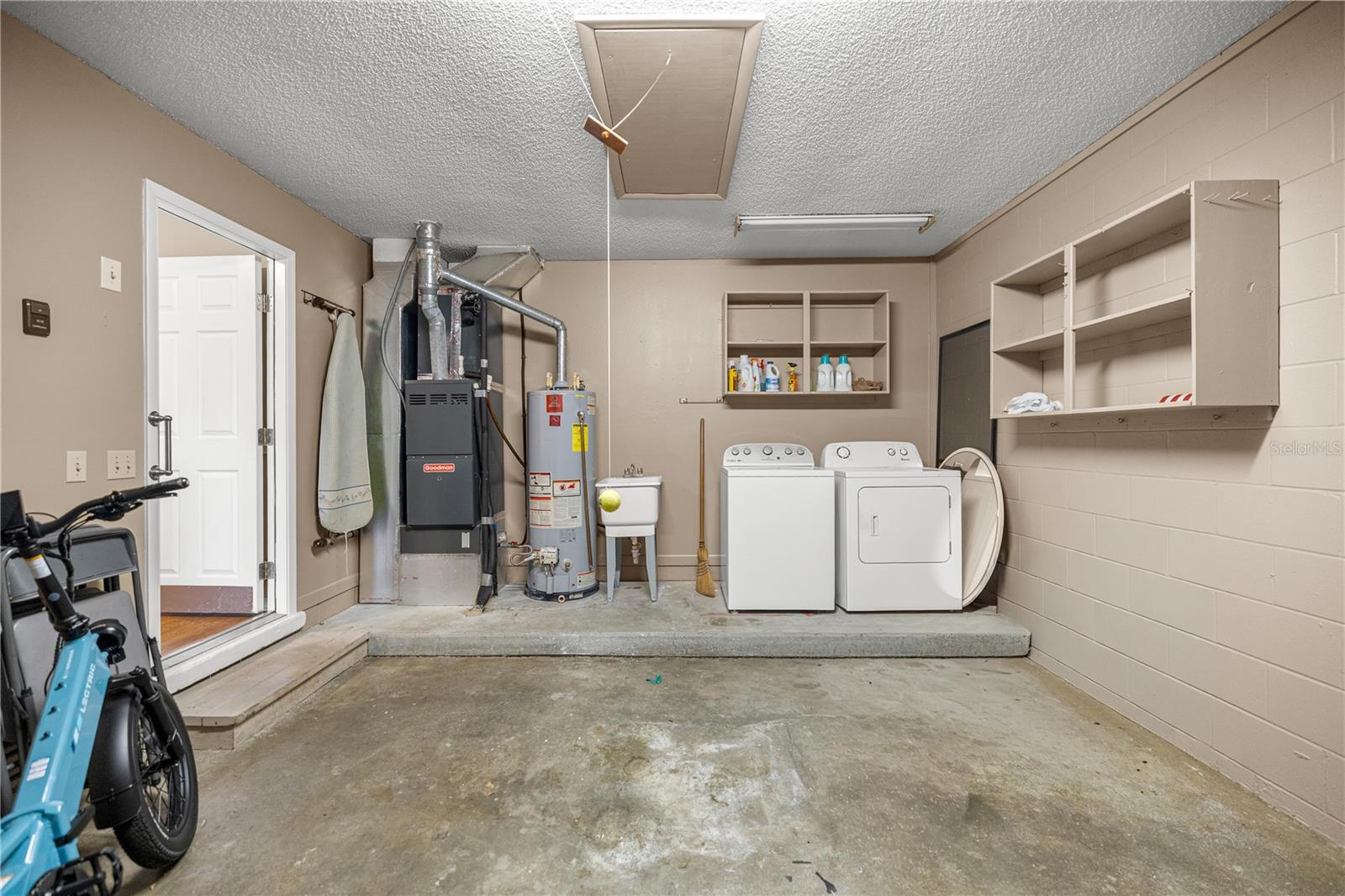 CRESTWOOD SOUTH VILLAGE - Residential