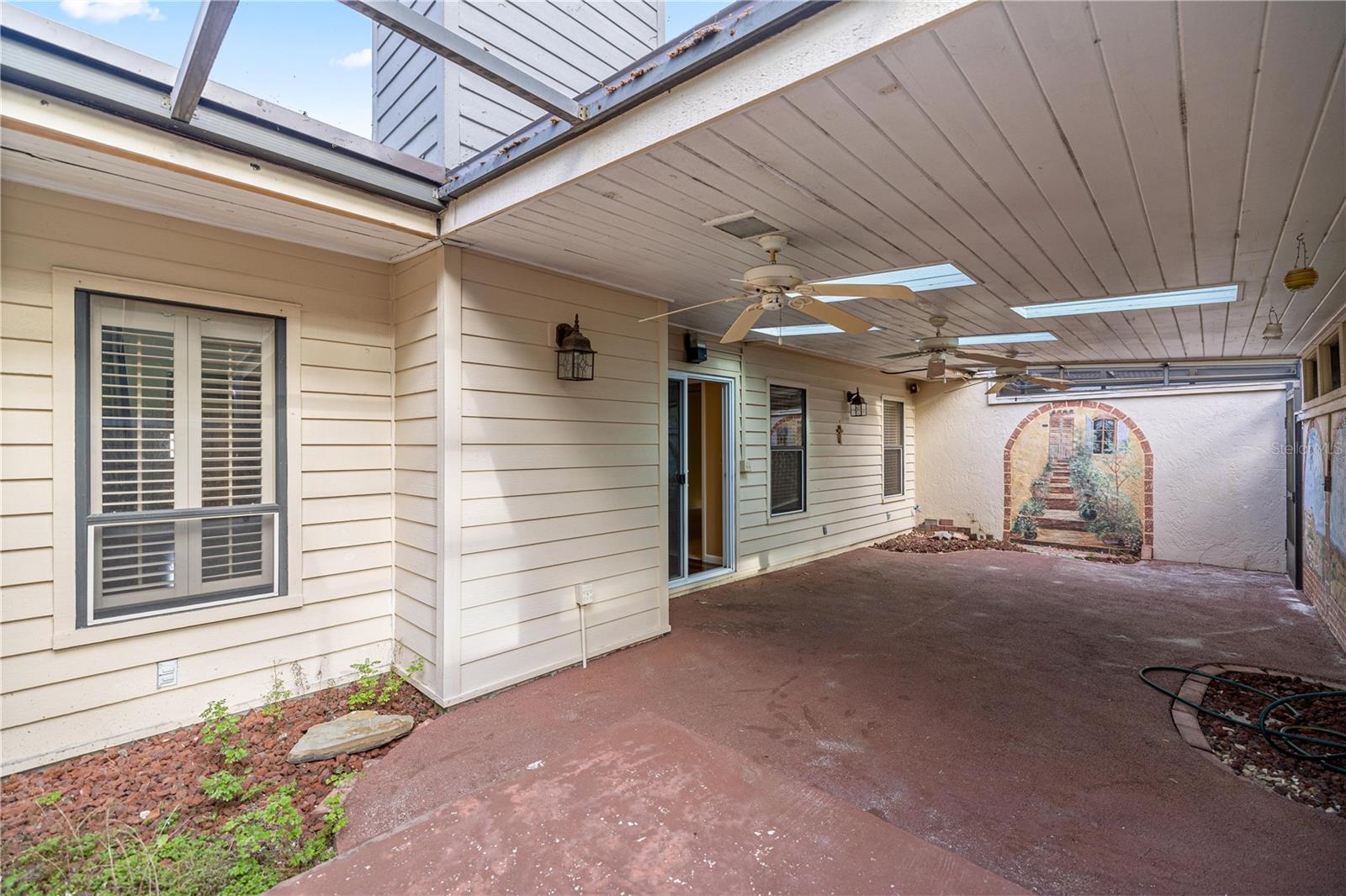 CRESTWOOD SOUTH VILLAGE - Residential