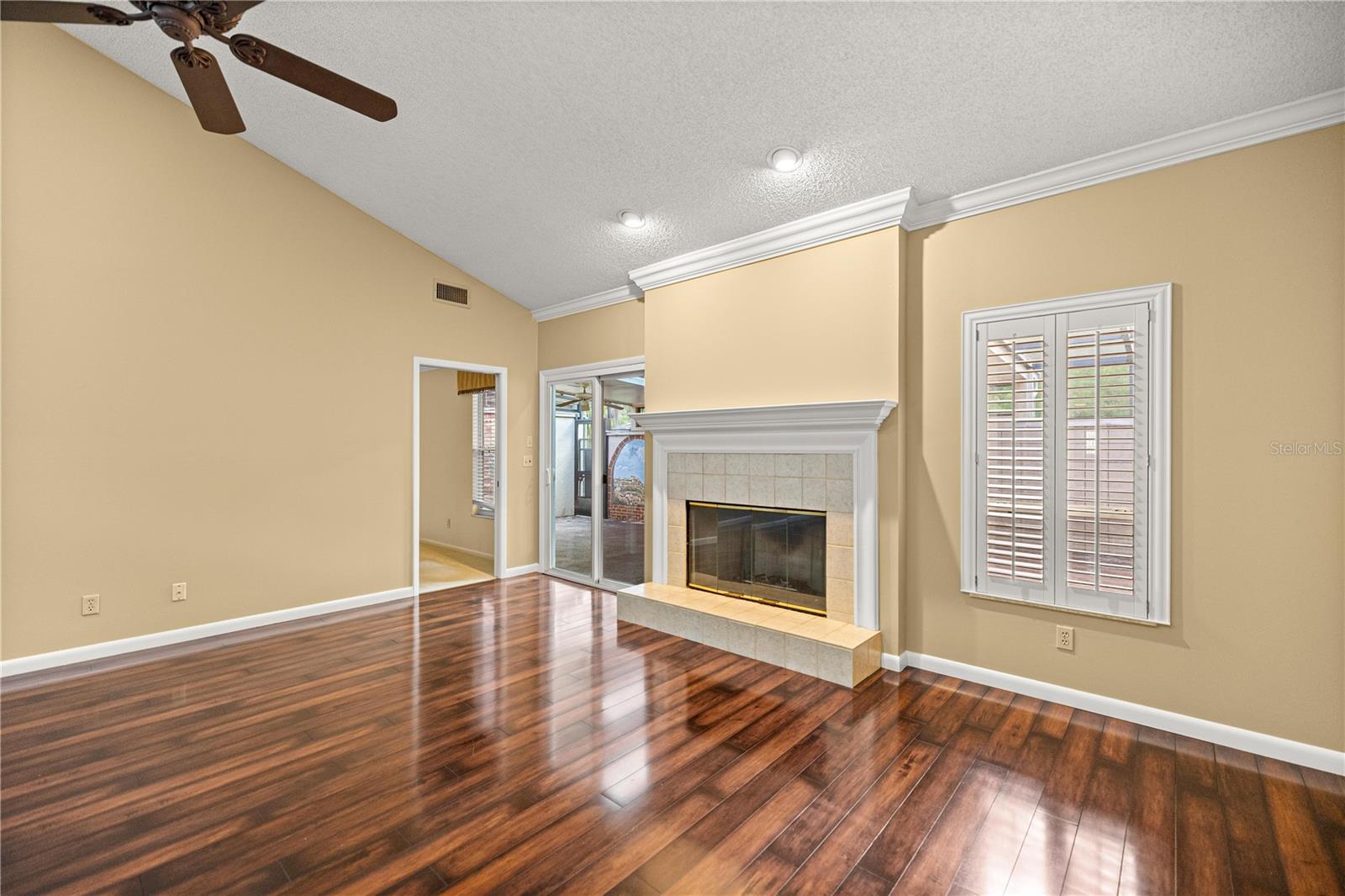 CRESTWOOD SOUTH VILLAGE - Residential