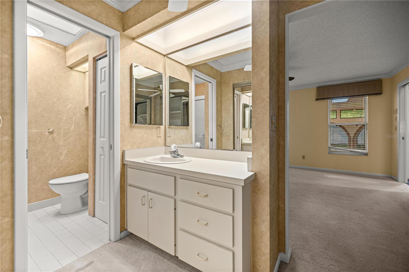 CRESTWOOD SOUTH VILLAGE - Residential