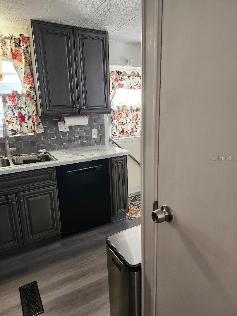 TRAILER ESTATES - Residential