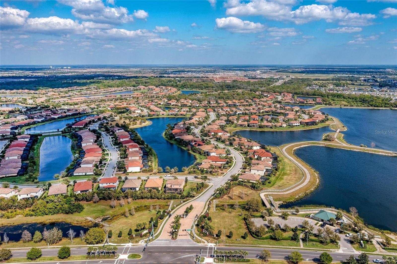 BRIDGEWATER PHASE I AT LAKEWOOD RANCH - Residential