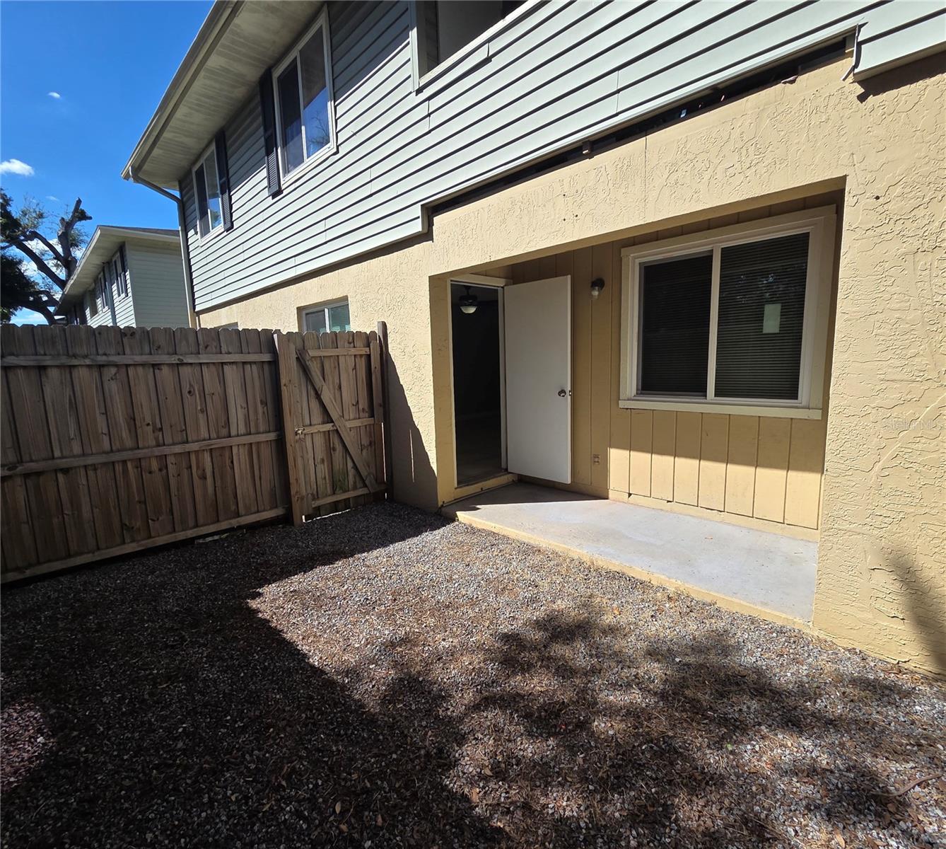 THE HAMPTONS AT BRANDON A CONDO - Residential Lease