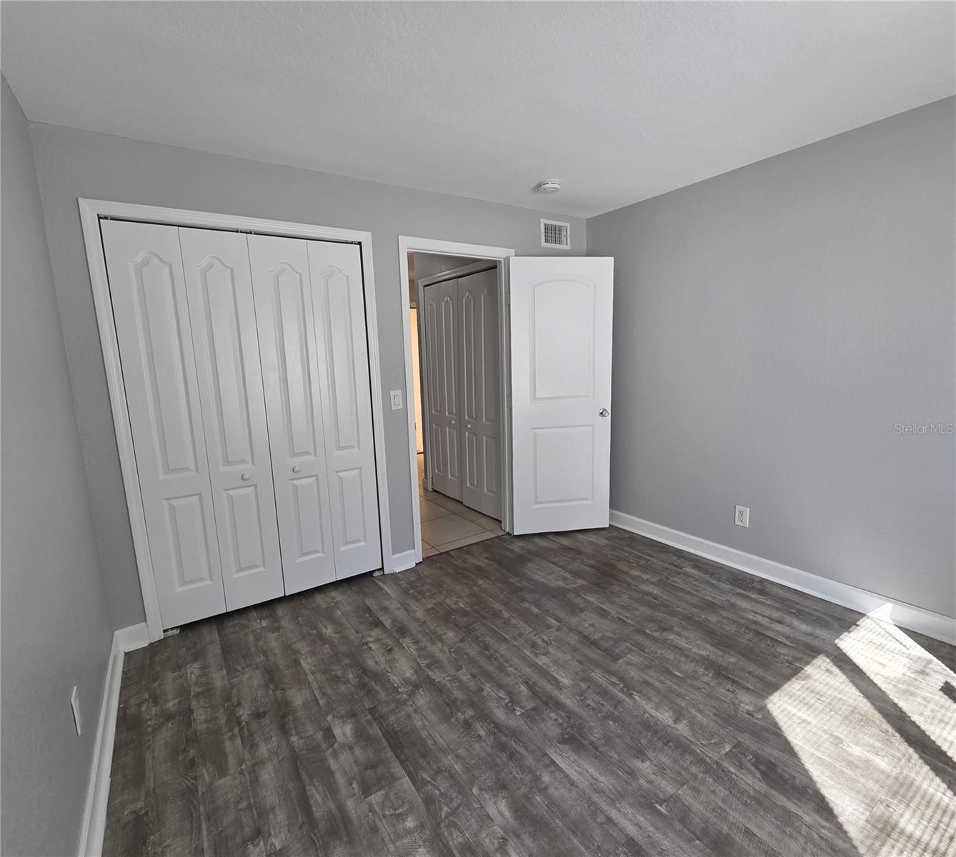 THE HAMPTONS AT BRANDON A CONDO - Residential Lease