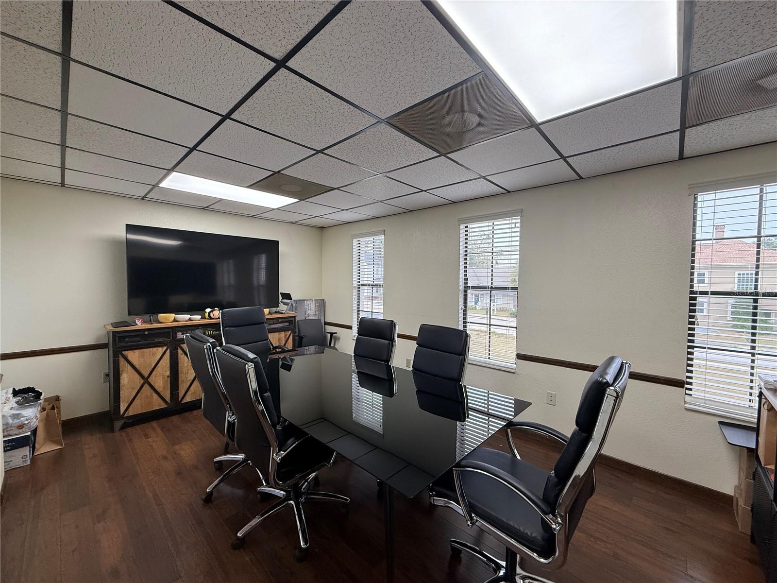 OCALI CENTER - Commercial Lease