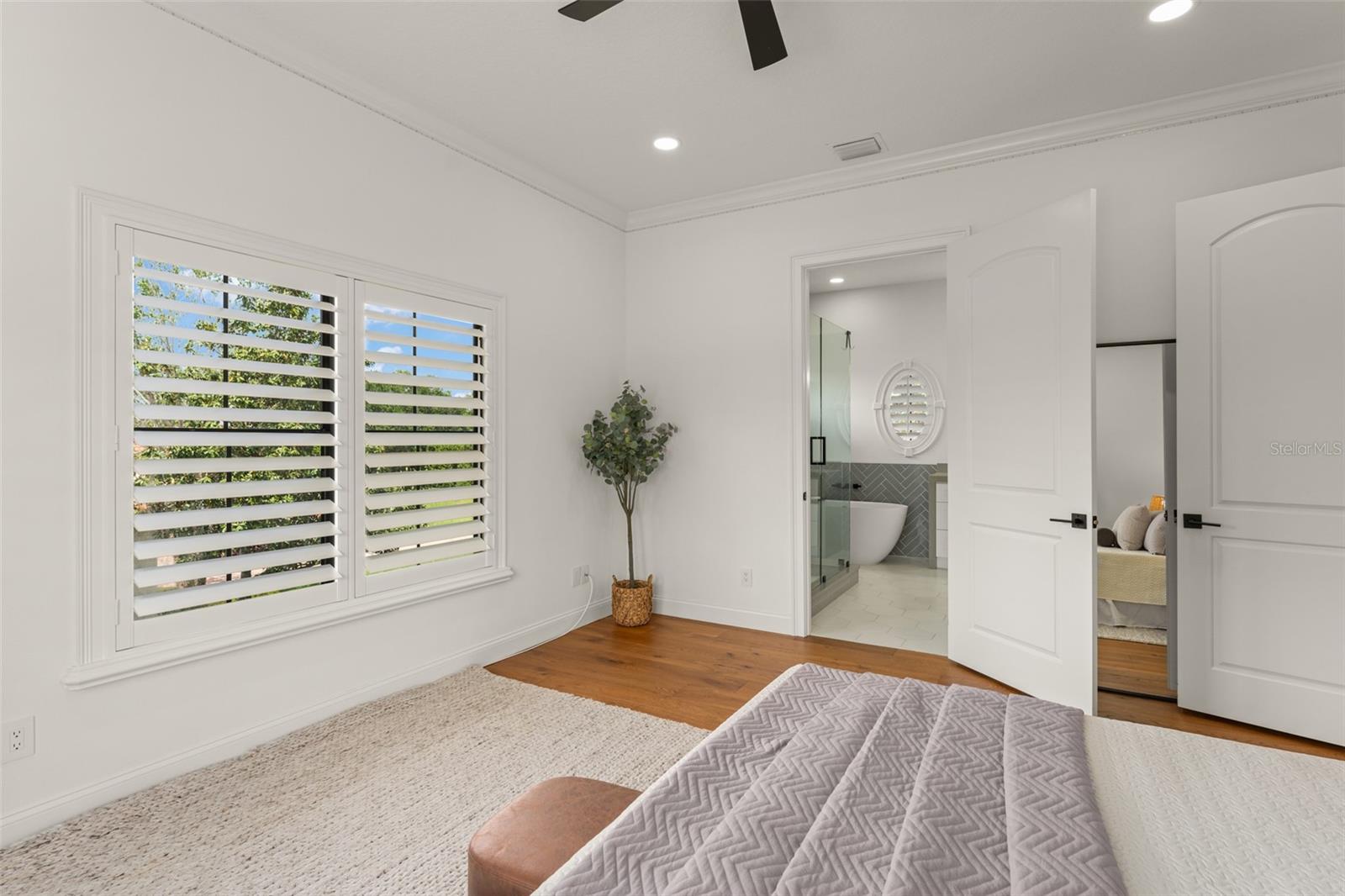 KEENES POINTE UT 04 SEC 29 48 82 - Residential