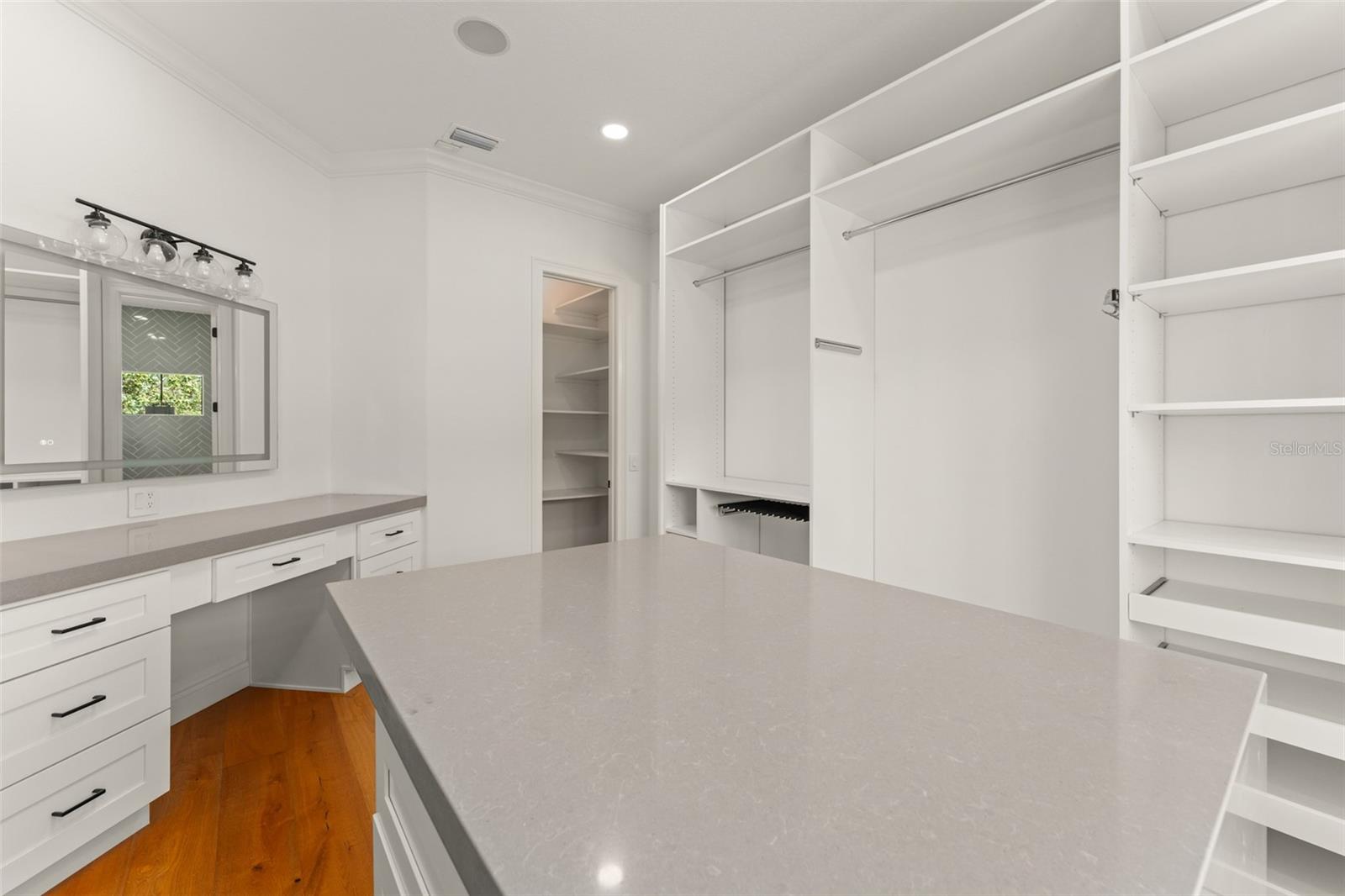 KEENES POINTE UT 04 SEC 29 48 82 - Residential